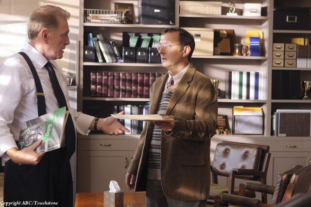 File:6x07 Ben Principal Reynolds.jpg