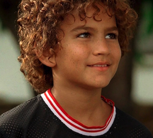 File:Younghurley-closeup.png