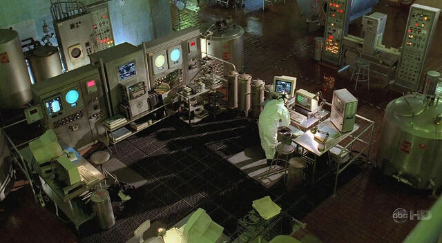 File:4x06 TempestInterior.jpg