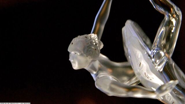 Ficheiro:3x03-ballerina-cap001.jpg
