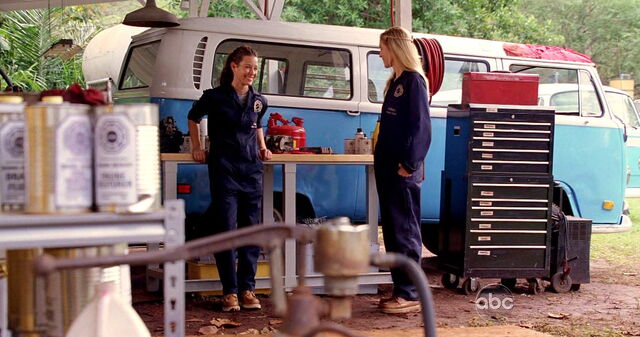 File:5x10 TellYouToBackOff.jpg