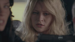6x02 Claire.jpg