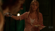Lost301julietofferingjacksomefood.png
