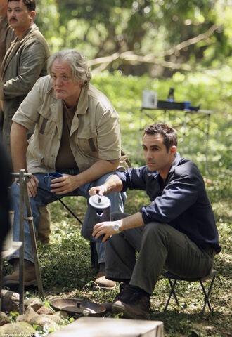 File:3x20-richard-tom-promo.jpg