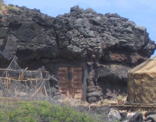 File:Hatchdoor.jpg