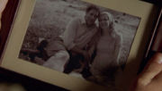 Roger i Emily 3x20.jpg