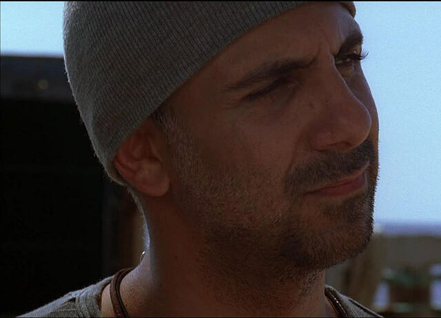Ficheiro:4x05 omar.jpg