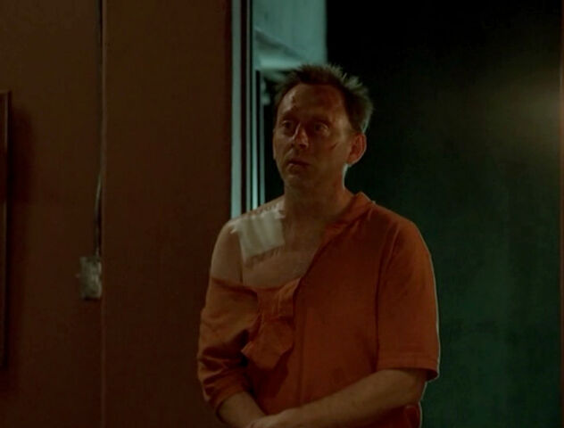 File:2x16-ben-in-orange.jpg