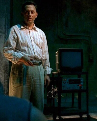 Plik:TvwithBen.jpg