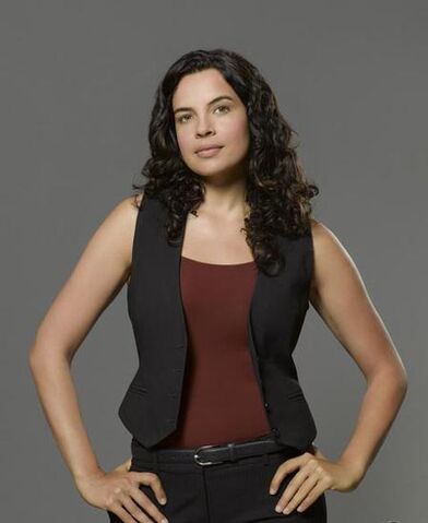 Ficheiro:Ilanaseason6.jpg