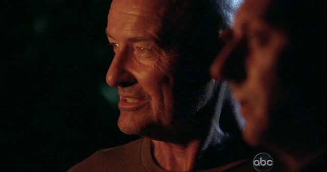 File:5x15 WatchingHimself.jpg