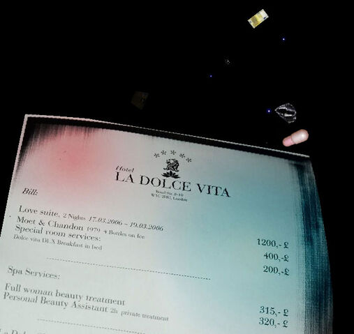 File:Ladolcevita-cap.jpg
