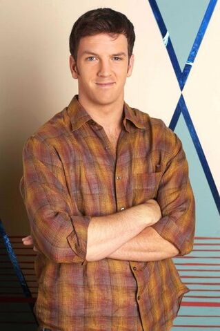 Ficheiro:399px-Josh randall.jpg