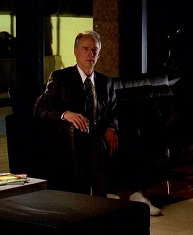 Archivo:4X10 Christian'sWaiting.jpg