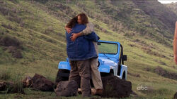 5x09-hurley-sawyer-jeep.jpg