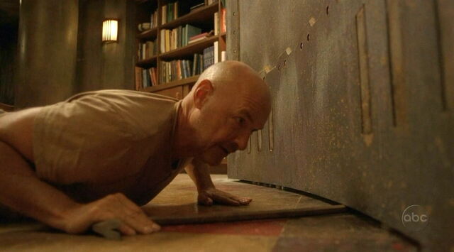 File:2x17 LockeDown.jpg