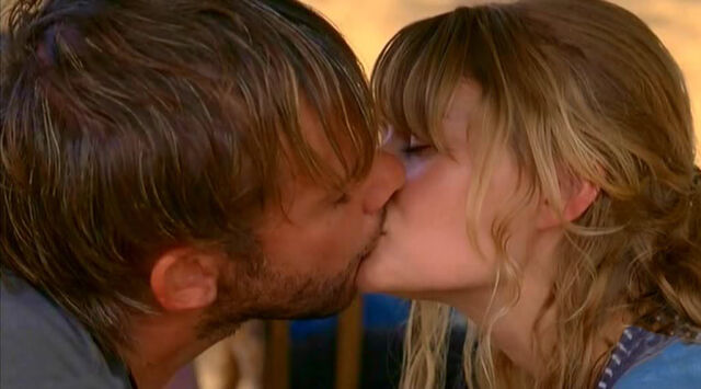 File:Charlieclaire kiss.jpg