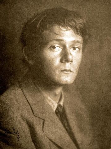 File:Clark Ashton Smith 1912.jpg