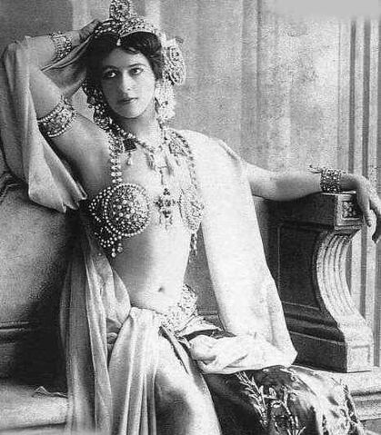 File:Mata hari.jpg