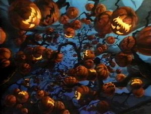 File:Halloween tree.jpg