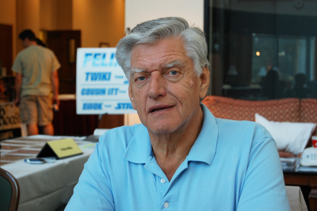 File:David Prowse.png