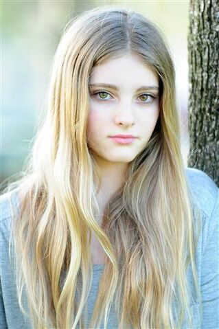 File:Willow Shields as Peony.jpeg