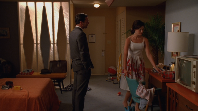 File:Megan 413 Outfit 2.png