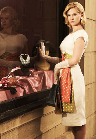 File:Bettydraper7.jpg