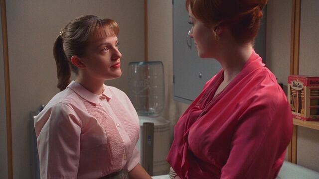 File:Joan and peggy shoot.jpg