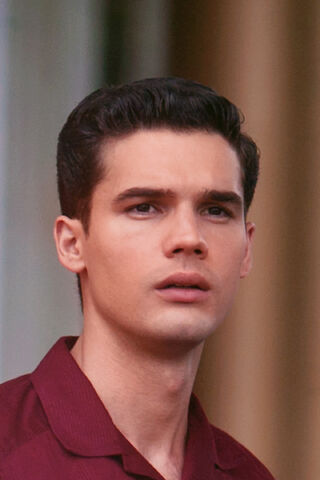 File:Steven+Strait+(Stevie+Evans).jpg