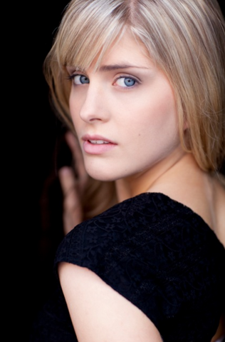 File:Amy Ruffle.png