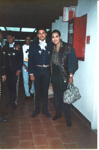 Archivo:Aida-Tony.jpg