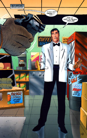 File:Bruce Wayne 073.jpg