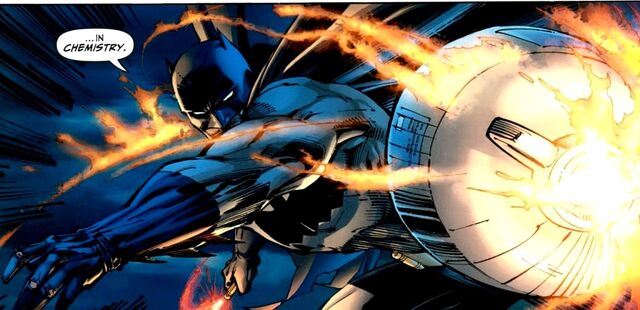 File:Batman Earth-31 047.jpg