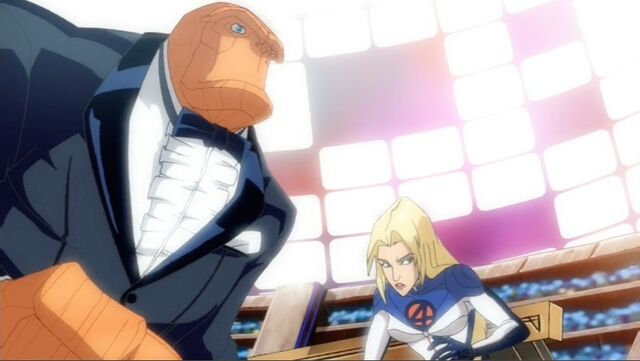 File:Invisible Woman Thing Arrive In Kree Dome FFWGH.jpg