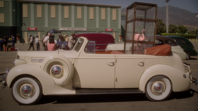 File:Howard Stark's Car (2x01).png