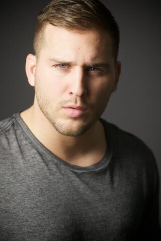 File:Cody Lowe.jpg