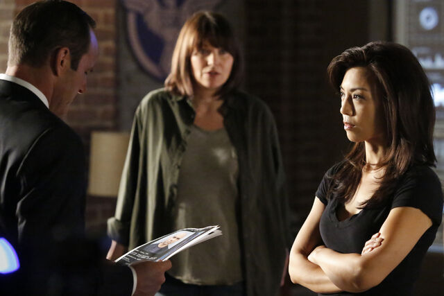 File:Shadows12.jpg