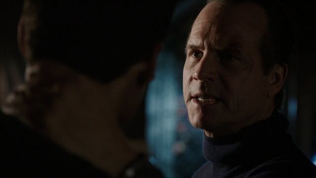 File:John-Garrett-beats-up-Ward.jpg