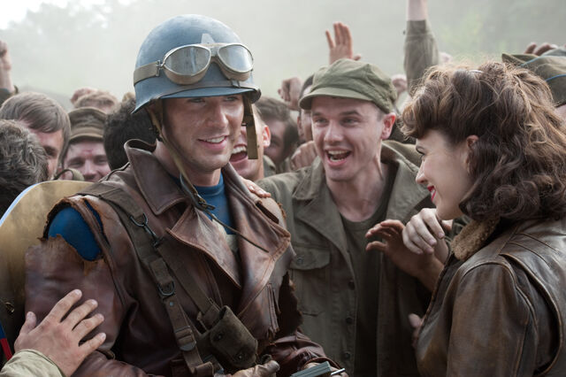 File:Cap and Peggy 1.jpg