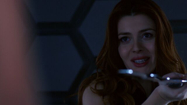 File:Lorelei-StealsSifsSword.jpg