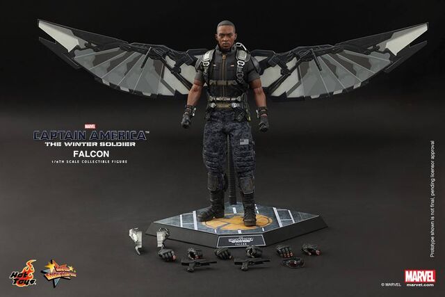 File:Falcon Hot Toy 11.jpg