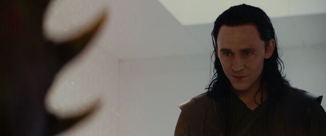 File:Loki-meets-Kurse.jpg