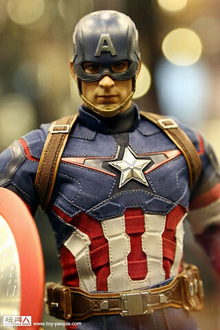 File:Ultron-cap-2.jpg