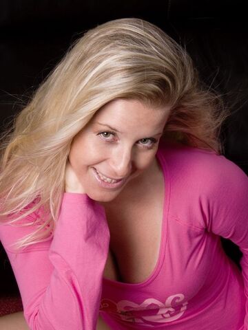 File:Tatiana Zarubova.jpg
