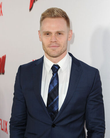 File:Tom Walker.jpg