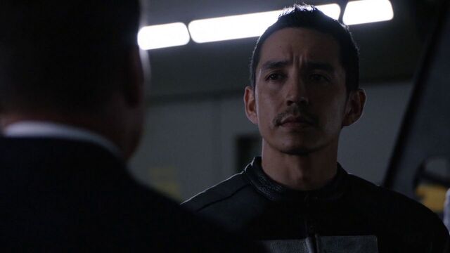 File:RReyes-FreedByCoulson-S4E4.jpg