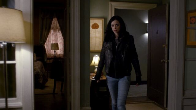 File:JessicaJones 1x06 AKAYoureAWinner 400.jpg