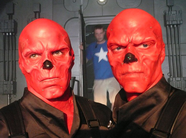 File:Red Skull BTS 3.png