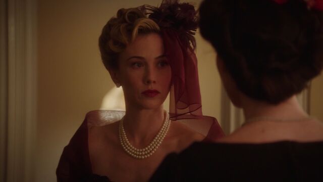 File:WhitneyFrost-meets-DottieUnderwood.jpeg